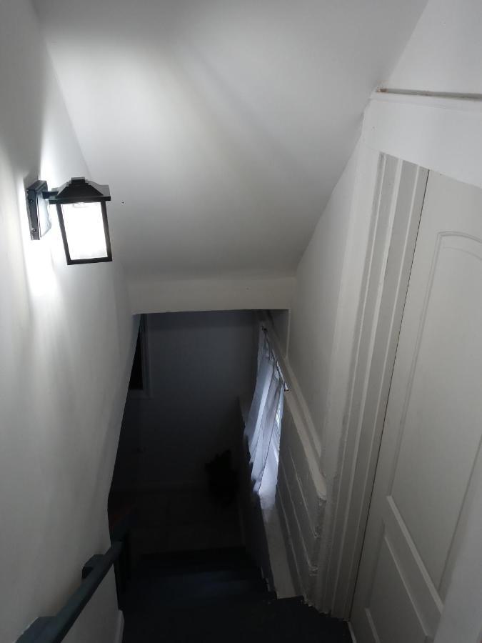 Appartamento "Cozy Basement Retreat Just 40 Minutes To Nyc!" Irvington Esterno foto